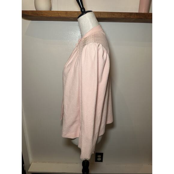 Vintage Vanity Fair S Lace Embroidered Snap Front Pajama Top Cottage Core - Picture 6 of 8